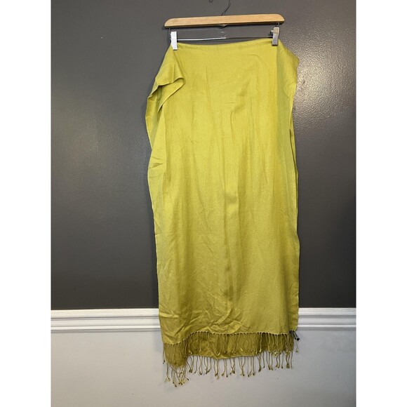 Kenneth Cole Reaction Scarf Womens Chartreuse Cashmere Silk Pashmina Fringe - Picture 4 of 6